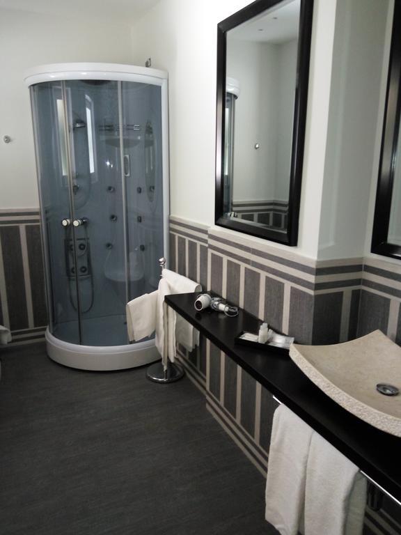 Mina Accomodation トロペーア エクステリア 写真