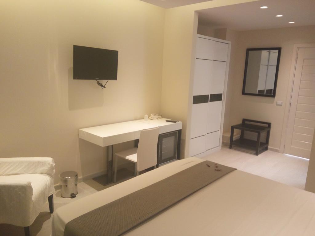 Mina Accomodation トロペーア エクステリア 写真