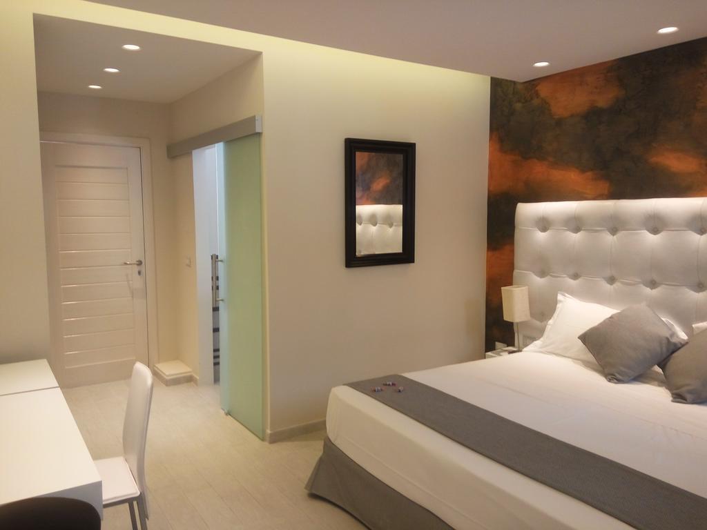 Mina Accomodation トロペーア エクステリア 写真