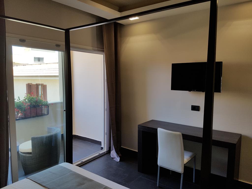 Mina Accomodation トロペーア エクステリア 写真