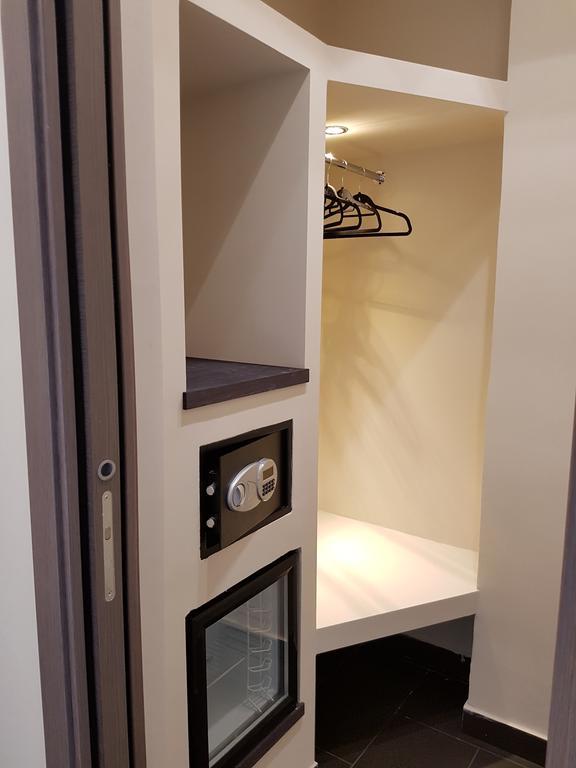 Mina Accomodation トロペーア エクステリア 写真